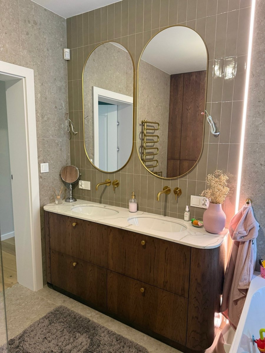 Fornir w kuchni z dziećmi i psem: kiedy ma sens