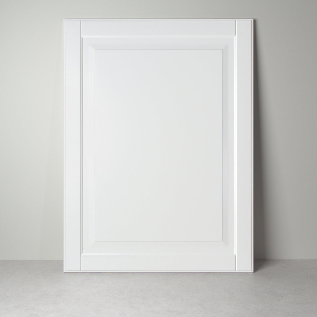 Front Wiedeń do mebli IKEA, biały lakier, rama z fazowanym wypukłym panelem