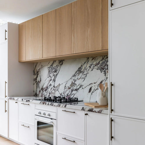 Kuchnia z frontami Linea od — lakierowane fronty na systemie IKEA METOD